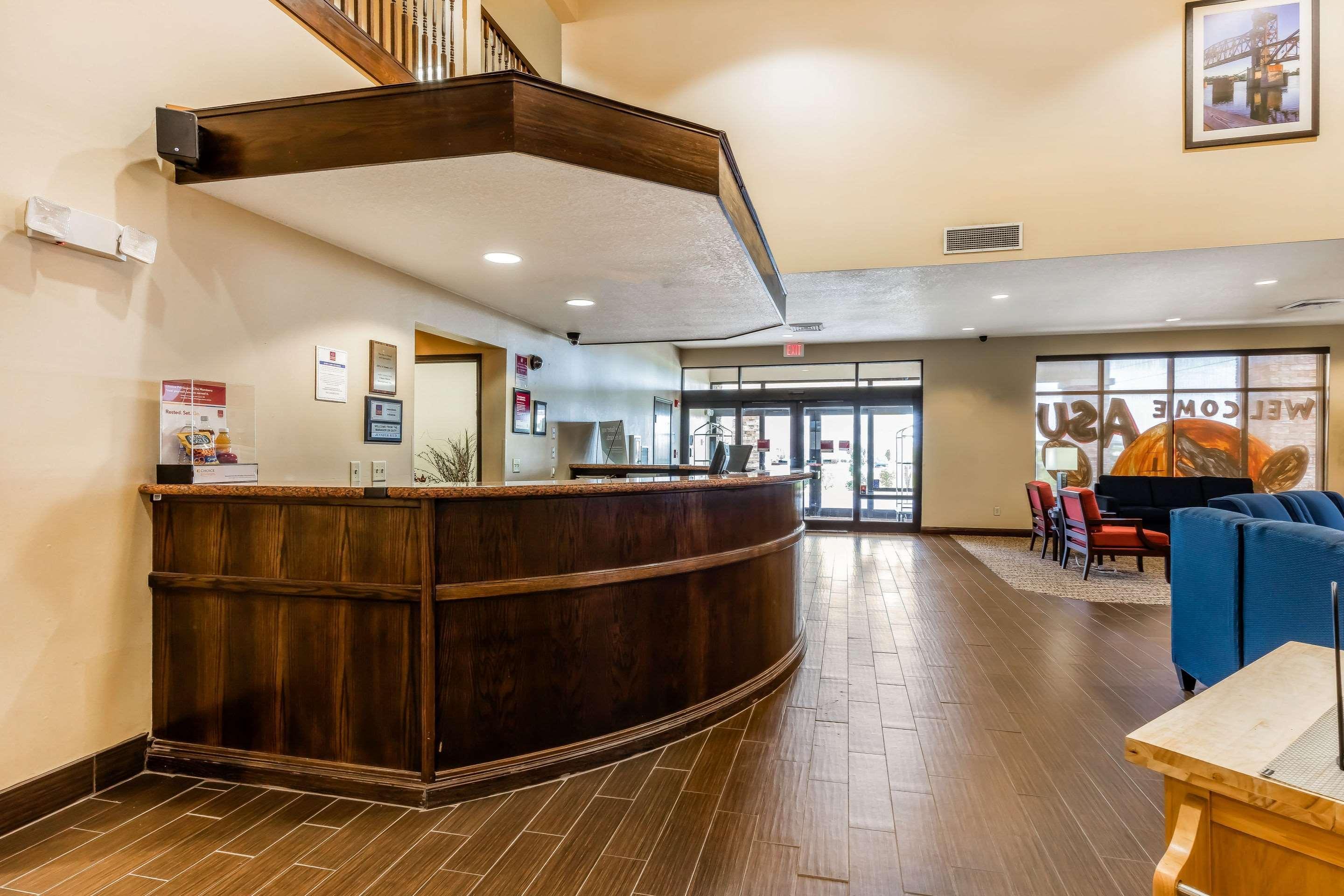 Comfort Suites Jonesboro University Area Exterior photo